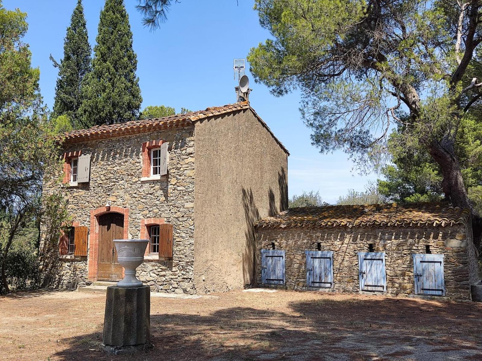 Mazet Du Chateau Joyeux De Violet Pépieux Εξωτερικό φωτογραφία